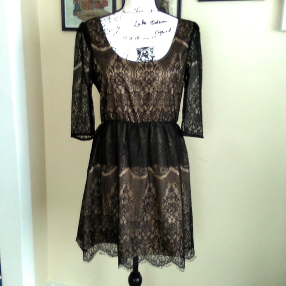 MM COUTURE WOMEN'S ( SZ M) DRESS